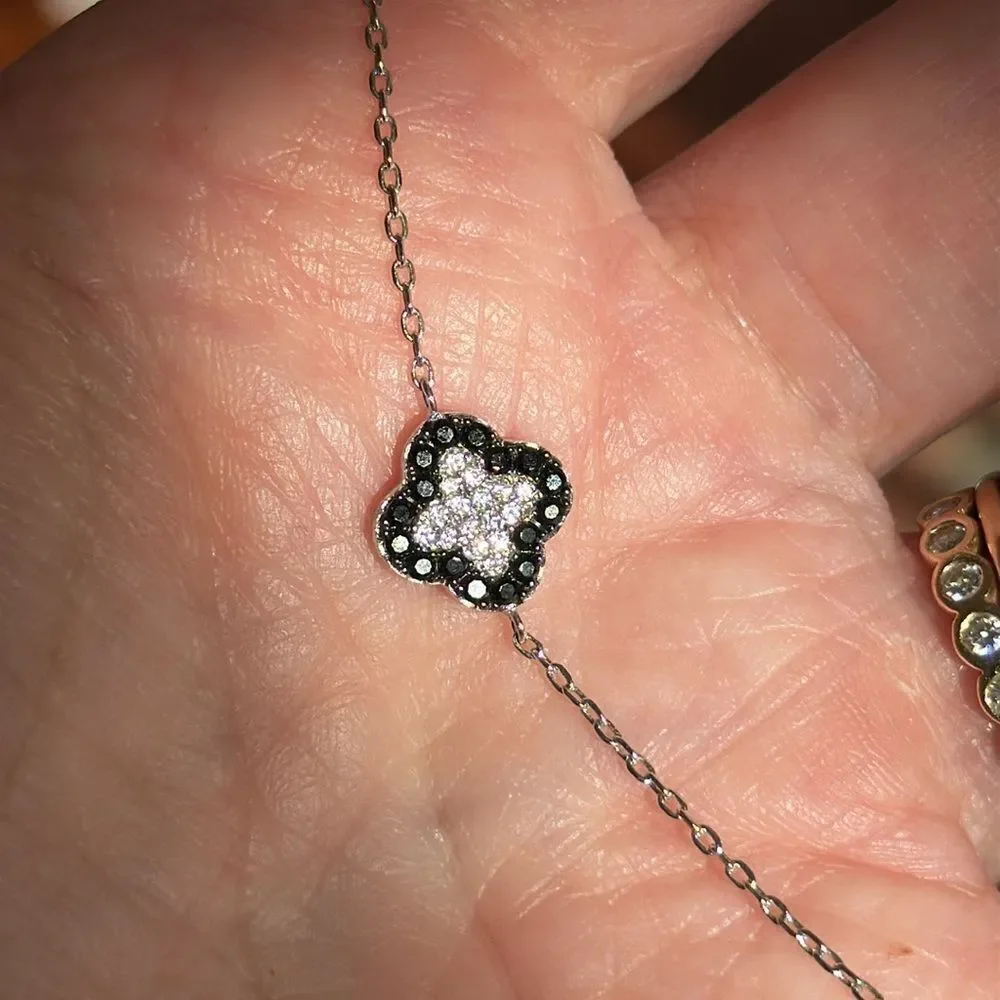 DELICATE CLOVER BRACELET BLACK AND WHITE CZ’a PAVE DESIGN STERLING 92.5 SILVER!